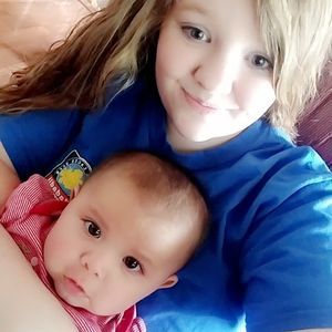 Meet your Posher, Abbey